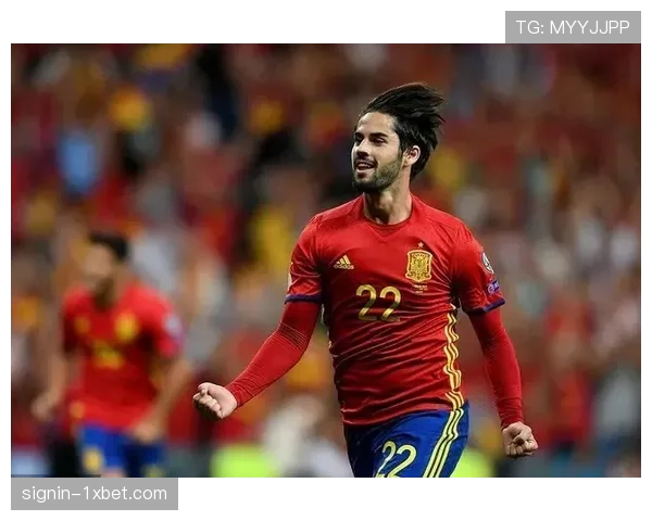 埃弗顿伤病潮影响战术延续性,莫耶斯排兵布阵受到限制